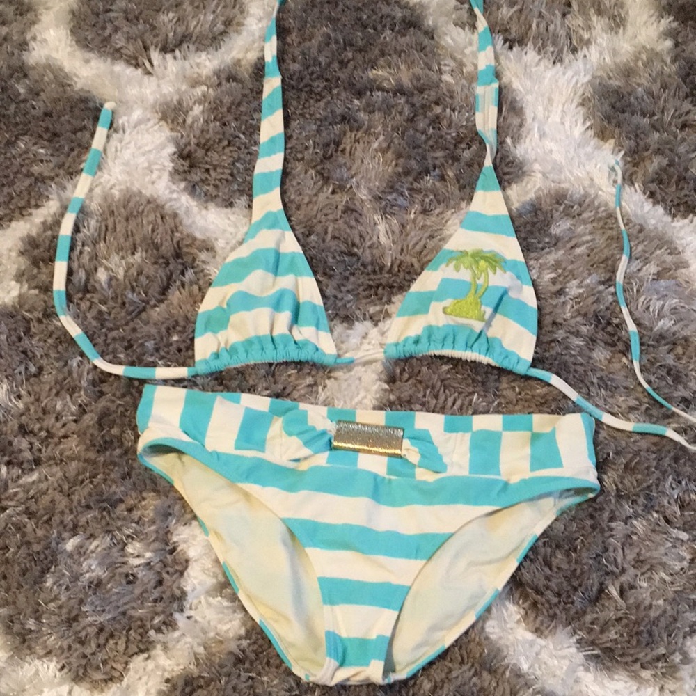 Onda de mar size 8 bikini